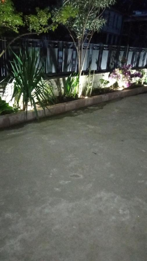 Guest House Junona Makhinjauri Exterior photo