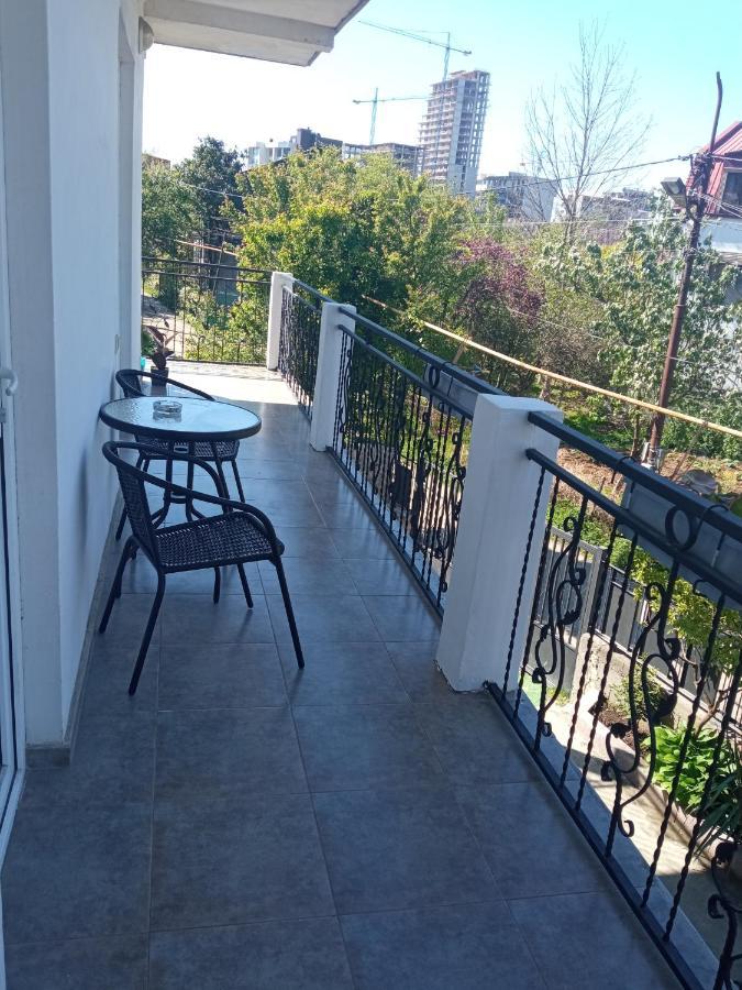 Guest House Junona Makhinjauri Exterior photo