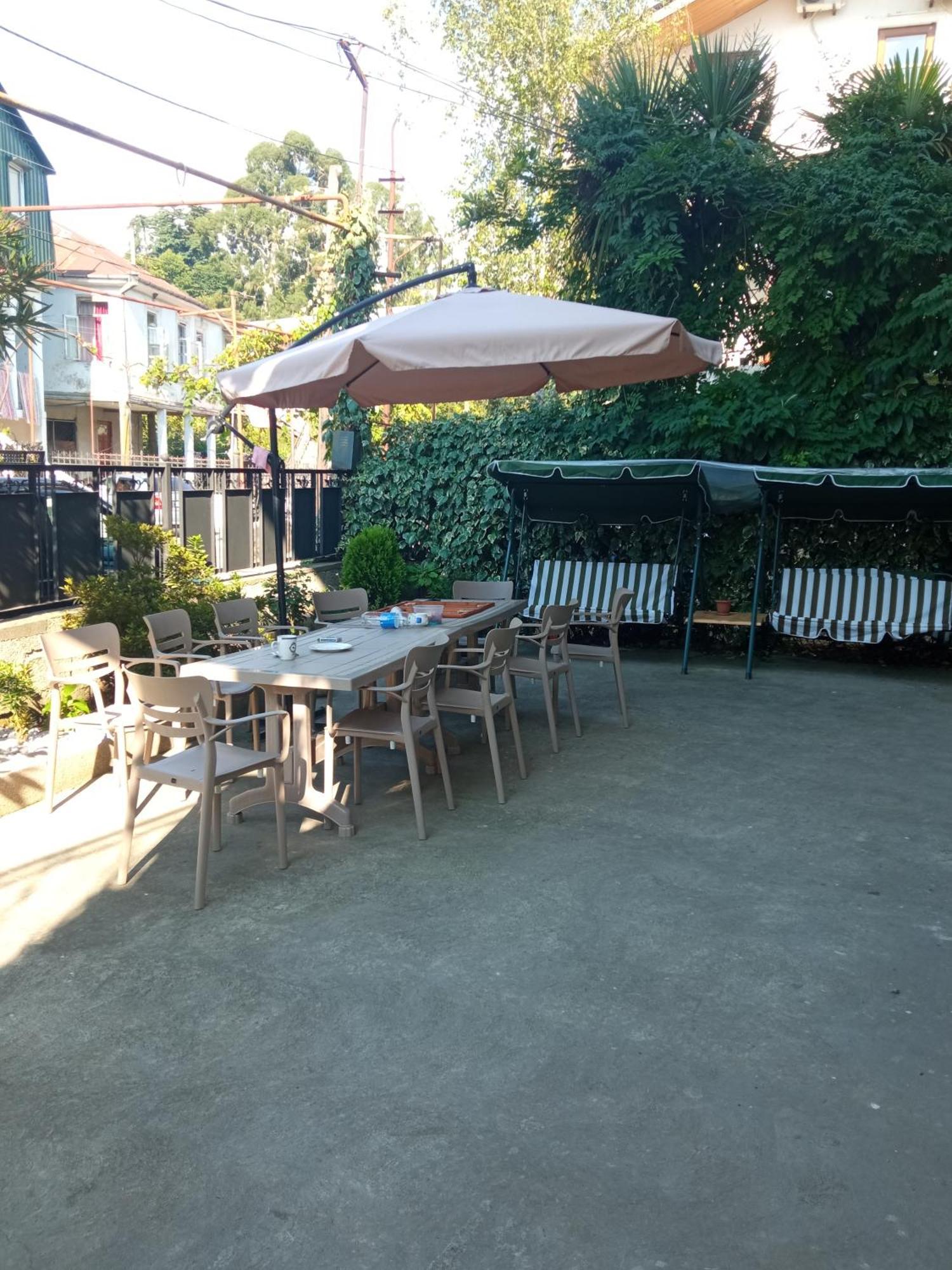 Guest House Junona Makhinjauri Exterior photo